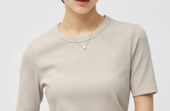 [🆕🇻🇳] Shop Hạt Đỗ – Order hàng Nhật Bản 👕 Top1Fashion 👗  Chiếc áo thun tăm của GU cổ tròn nhỏ gọn gàng
Chất liệu co giãn tốt, vải cực đẹp nha
Sale #125k + ship nv
Sz S M L tùy màu
, shares-1✔️ , likes-1❤️️ , date-2024-09-05 14:43:40🇻🇳🇻🇳🇻🇳📰🆕