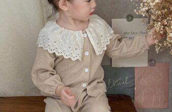 [🆕🇻🇳]Búp Store – Chuyên phụ kiện cho bé 🧑‍🧒❤️️👶⭐️ Gom sét bộ tổ ong phối cổ rennnn 5-7 hôm trả hàng ạ
Sét 2b #Only189kkk  Chất tổ ong thoáng , quần cạp chun tiện lợi  Bảng sz tham khảo:
90: 6-9kg
100 9 , shares-1✔️ , likes-10❤️️ , date-2024-09-04 15:35:32🇻🇳🇻🇳🇻🇳📰🆕