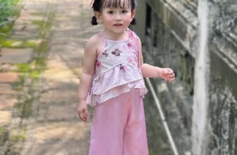 [🆕🇻🇳] Đan Anh Kid’s (Dak Studio) – Cửa hàng quần áo sơ sinh & trẻ em 🧑‍🧒❤️️👶⭐️ FEEDBACK MIN MIN  𝐍𝐄𝐖 𝐂𝐎𝐋𝐋𝐄𝐂𝐓𝐈𝐎𝐍 𝟐𝟒
𝐒𝐩 𝐧𝐞𝐰 đ𝐚̃ 𝐥𝐞̂𝐧 𝐤𝐞̣̂ 𝐬𝐚̆̃𝐧 𝐭𝐚̣𝐢 𝐜𝐮̛̉𝐚 𝐡𝐚̀𝐧𝐠  𝑆𝑧 𝑐ℎ𝑎𝑟𝑡 : 90-150 ( 8𝑘𝑔 -36𝑘𝑔 )  𝟗𝟖 𝐧𝐠𝐮𝐲𝐞̂̃𝐧 𝐛𝐢𝐞̂̉𝐮 𝐩𝟏 𝐐𝟓 𝐡𝐜𝐦
, shares-1✔️ , likes-5❤️️ , date-2024-09-06 14:07:38🇻🇳🇻🇳🇻🇳📰🆕