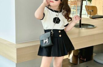 [🆕🇻🇳] Mermaid Kids  (Nàng tiên cá nhỏ)- Thời trang cao cấp cho bé 🧑‍🧒❤️️👶⭐️ Set này k xịn thì set nào xịn mom ơi
Chất đẹp khỏi bàn luôn ạ
Hoa trà sang xịn mịn
Chân váy có chun sau lưng bao đẹp
Sz 3-11/12 cho bé 12-45kg
, shares-0✔️ , likes-3❤️️ , date-2024-09-08 13:53:29🇻🇳🇻🇳🇻🇳📰🆕