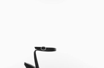 [🆕🇻🇳]  Mina’s House – Order US, UK – Order các sản phẩm Authentic từ US-UK-China-PL-JP… và local brand China 🧑‍🧒❤️️👶⭐️ MNG sale #269k+cân
Nhanh còn chậm hết, các mẹ gửi em mua luôn nhé, đôi này sold nhanh đó ạ. Ai cũng cần 1 đôi đi tiệc tùng, đám cưới nhìn blink blink quá  , shares-0✔️ , likes-2❤️️ , date-2024-09-10 21:25:30🇻🇳🇻🇳🇻🇳📰🆕