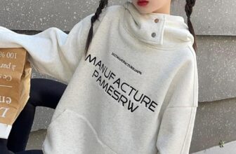 [🆕🇻🇳] VoiVoi KIDS – Thời trang trẻ em độc đáo 🧑‍🧒❤️️👶⭐️ Áo hoodie  dáng dấu quần , màu áo mặc 10 năm chưa lỗi mốt
#680k  #Hàng HongKong bao chuẩn từ from đến chất
…………………………
VoiVoi Kids – Thời trang trẻ  , shares-0✔️ , likes-2❤️️ , date-2024-10-10 16:25:37🇻🇳🇻🇳🇻🇳📰🆕