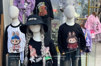 [🆕🇻🇳] Linh Miu Kids – Chuyên bán buôn , bán lẻ đồ bầu , đồ sơ sinh , quần áo phụ kiện trẻ em 🧑‍🧒❤️️👶⭐️ Hàng về siêu nhiều
Ce có nhu cầu mua cho con để ý shop e tí nha
E có sz từ 8-10kg->55,60kg (tuỳ mẫu)
Linh Miu Kids -213 Hàn Thuyên
, shares-0✔️ , likes-2❤️️ , date-2024-10-13 17:55:42🇻🇳🇻🇳🇻🇳📰🆕