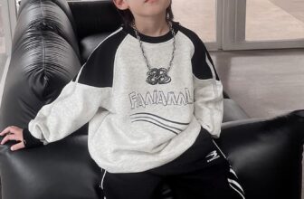 [🆕🇻🇳] PUN KIDS – 🌈Pun Kids chuyên order hàng cao cấp quần áo phụ kiện 🧑‍🧒❤️️👶⭐️ Áo dài tay siêu cool cho bé
Sz : 110-160
Zá : #235k PUN KIDS – Quần Áo xinh cho bé
Hotline (sỉ):  0707.788.415
Shopee:
______________
#punkids #k , shares-0✔️ , likes-0❤️️ , date-2024-10-10 16:57:52🇻🇳🇻🇳🇻🇳📰🆕