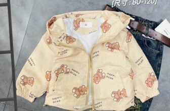 [🆕🇻🇳] BaBy Kids Shop – Quần áo đồ bộ , body thời trang trẻ em , phụ kiện mẹ và bé 😎❤️️⭐️ Còn vài áo em xả nốt ạ
Các mẹ đặt hàng ib em
Áo khoác gió cho bé mặc đi học đi chơi thời tiết se lạnh là hợp lý  #sale giảm giá chỉ #150k / áo còn hình l , shares-0✔️ , likes-0❤️️ , date-2024-09-12 04:33:53🇻🇳🇻🇳🇻🇳📰🆕