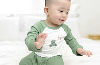 [🆕🇻🇳] Luxry Sai Gon thuộc thương hiệu Luxry Chuyên cung cấp đồ trẻ sơ sinh 🧑‍🧒❤️️👶⭐️  𝗕𝗢̣̂ 𝗤𝗨𝗔̂̀𝗡 𝗔́𝗢 𝗗𝗔̀𝗜 𝗧𝗔𝗬 𝗖𝗢̂̉ 𝗧𝗥𝗢̀𝗡 Giá Chỉ từ 99K .
Mua 5 Tặng 1
Size từ 6 tháng đến 6 tuổi ( 6-9M đến 5-6Y )
Bộ quần áo dài tay cổ tròn HÌnh in ngộ ngh , shares-1✔️ , likes-5❤️️ , date-2024-10-11 17:17:17🇻🇳🇻🇳🇻🇳📰🆕