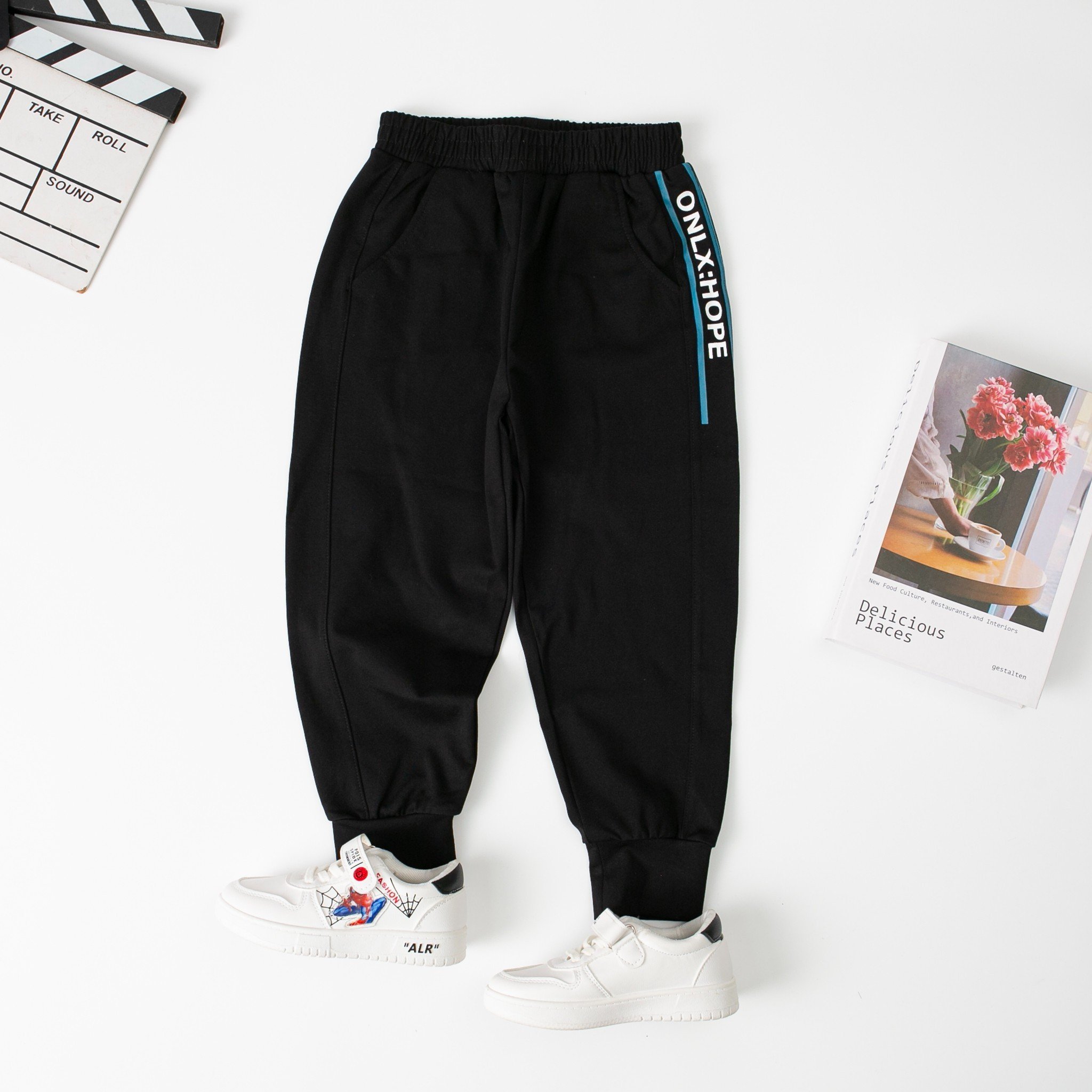 [🆕🇻🇳] LiTibaby – Thương hiệu thời trang trẻ em Việt 😎❤️️⭐️ Quần đi học, đi chơi LITIBABY thu đông bo gấu vải umi dầy dặn, cho bé từ 6 đến 16 tuổi
Xem giá:
∎ Chất umi dầy dặn, mặc lịch s , shares-0✔️ , likes-2❤️️ , date-2024-10-13 21:39:08🇻🇳🇻🇳🇻🇳📰🆕