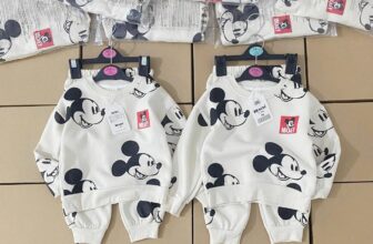 [🆕🇻🇳]Búp Store – Chuyên phụ kiện cho bé 🧑‍🧒❤️️👶⭐️ Khách lấy sz nào báo em trả đơn nhanh nha  HOT: SET NỈ MICKEY BE CHO BÉ IU #139kkk/b Size
100 9-12kg
110 13-15kg
120 16-18kg
130 19-21kg
140 22-24kg
, shares-1✔️ , likes-8❤️️ , date-2024-10-13 19:09:59🇻🇳🇻🇳🇻🇳📰🆕