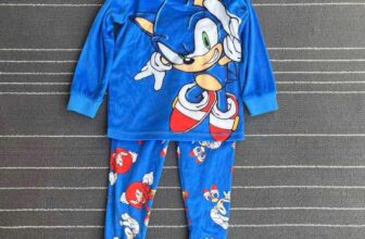 [🆕🇻🇳] Bùi Cốm shop – Quần áo trẻ em xuất khẩu 🧑‍🧒❤️️👶⭐️ HÀNG MỚI VỀ
Bộ nỉ nhung mỏng bé trai sonic siêu hot. Chất vải mềm, màu sắc tươi sáng, nhân vật hoạt hình sonic bé nào cũng thích mê.
* Size 4-11T
* Ship , shares-0✔️ , likes-7❤️️ , date-2024-10-15 20:25:18🇻🇳🇻🇳🇻🇳📰🆕