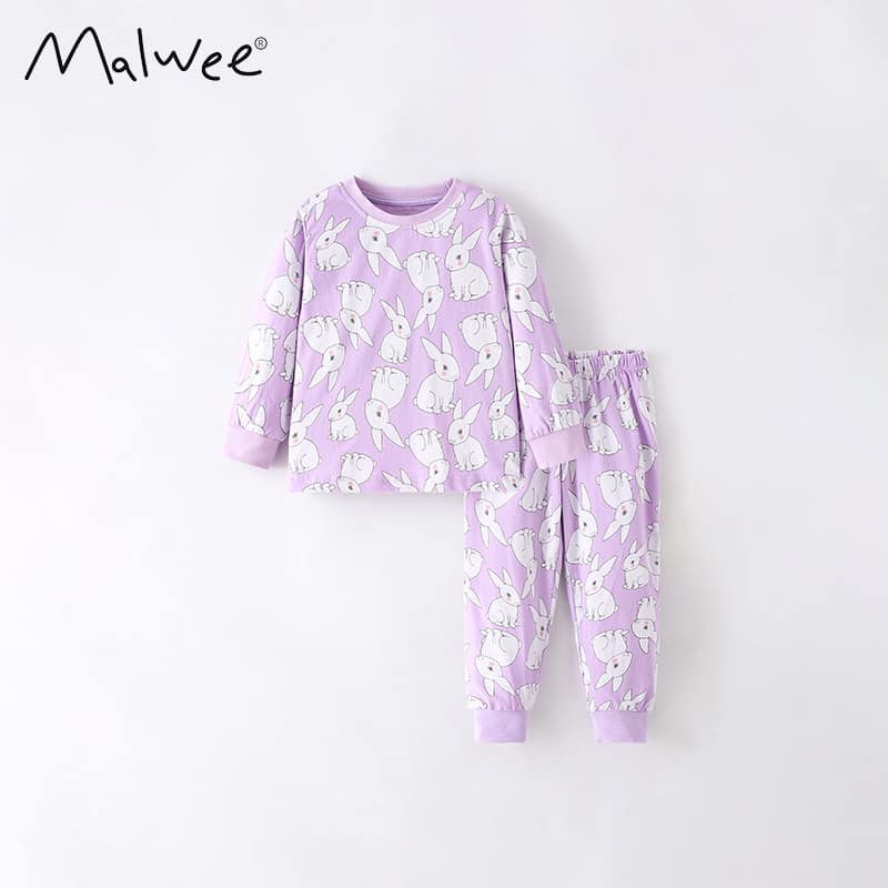 [🆕🇻🇳]  Baby Sweet – Chuyên quần áo trẻ em tqxk, little maven, jumping meters , malwee … và phụ kiện trẻ em 🧑‍🧒❤️️👶⭐️ Bộ cotton thu đông chất mát
Size : 90-100-110-120-130-140 ( 11-30kg )
Sale #125k
, shares-0✔️ , likes-2❤️️ , date-2024-10-17 00:53:53🇻🇳🇻🇳🇻🇳📰🆕