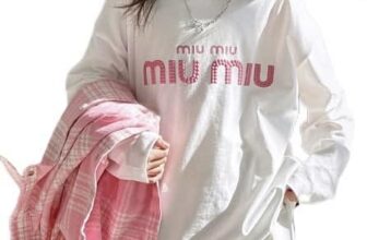 [🆕🇻🇳]  Thời trang trẻ em cao cấp- shop Yu Yu 🧑‍🧒❤️️👶⭐️ Trời tiết mát mát chuyển sang Thu thì có em áo tay dài này mặc hợp lý
Size 160-170cm
#shopyuyu #thoitrangyuyu #127âhugiang
, shares-1✔️ , likes-5❤️️ , date-2024-10-14 16:49:50🇻🇳🇻🇳🇻🇳📰🆕