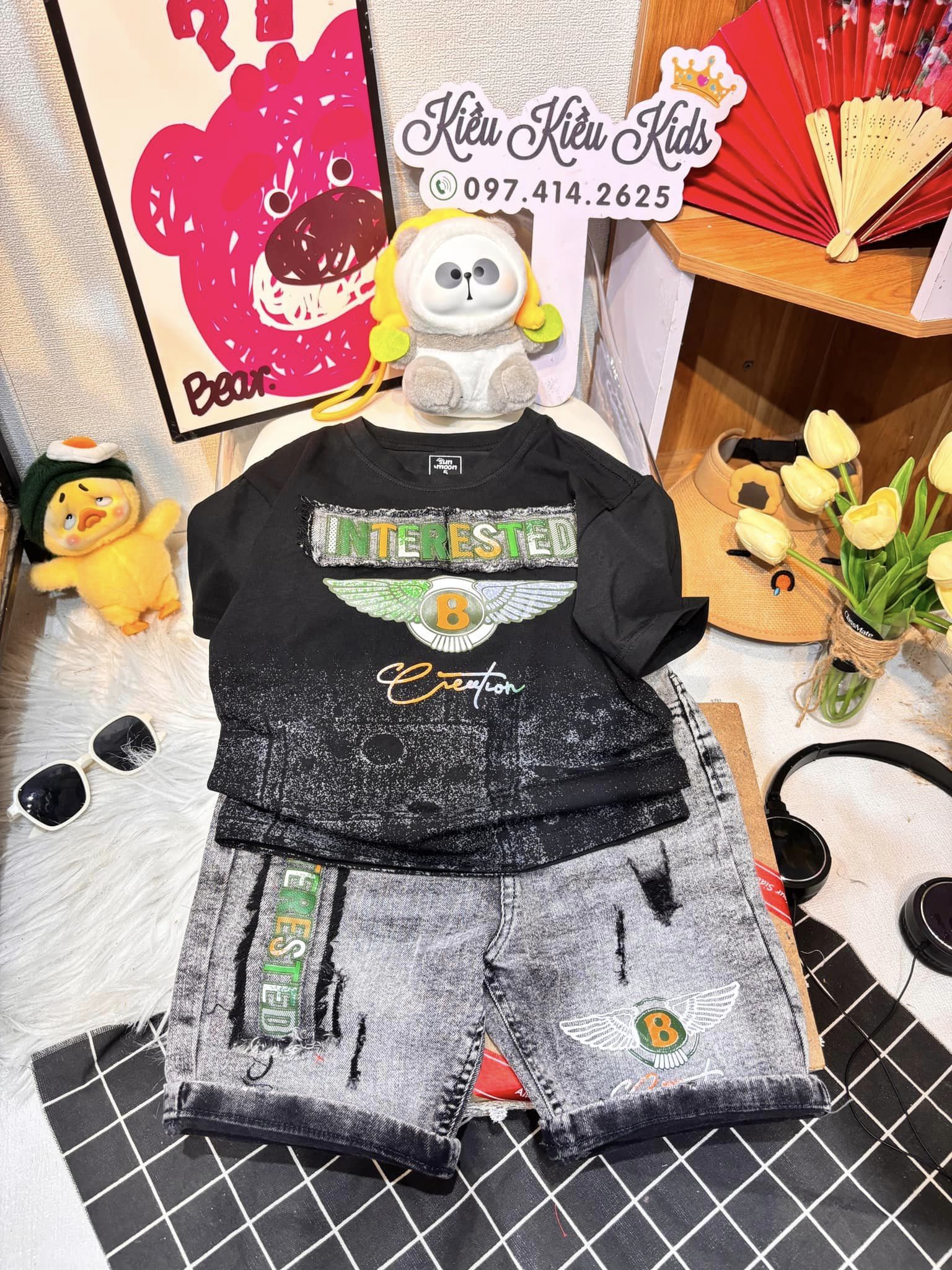 [🆕🇻🇳]  Nhung Nguyễn-Xưởng may đầm công chúa – Luôn cập nhật xu hướng thời trang mới nhất hít hót nhất 🧑‍🧒❤️️👶⭐️ Mã này thì mặc halloween   Cũng đẹp mà mặc noel cũng hợp 
 , shares-0✔️ , likes-12❤️️ , date-2024-10-17 23:52:41🇻🇳🇻🇳🇻🇳📰🆕