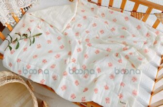[🆕🇻🇳] Tổng kho sơ sinh Lynh Lee – Tổng kho sỉ lẻ Mẹ và bé 🧑‍🧒❤️️👶⭐️  CHĂN TRẦN BÔNG BOONA
Kích thước: 90x110cm
Chất liệu: chăn được làm từ chất liệu xô muslin 4 lớp mềm mại kết hợp với ruột trần bông kháng khuẩn nhẹ và ấm , shares-0✔️ , likes-0❤️️ , date-2024-10-15 22:09:22🇻🇳🇻🇳🇻🇳📰🆕