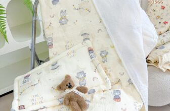 [🆕🇻🇳]  Cocandy kids – Thương hiệu thời trang thiết kế dành cho bé <3 😎❤️️⭐️  ĐỈNH!!! Đã chất liệu xô MUSLIM CAO CẤP lại còn được TRẦN BÔNG .
Chăn gối siêu chất lượng cho các bé đã lên kệ hàng nhà Cocandy rồi nhé các mom ơi .
Chất  , shares-2✔️ , likes-35❤️️ , date-2024-10-18 16:33:06🇻🇳🇻🇳🇻🇳📰🆕