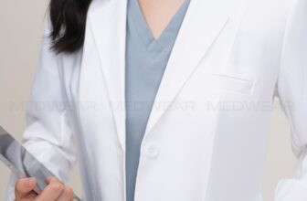 [🆕🇻🇳] Medwear – Thương hiệu thời trang y tế 👕 Top1Fashion 👗   LILY BLOUSE – Tôn vinh vẻ đẹp và sự cống hiến của nữ bác sĩ nhân ngày Phụ nữ Việt Nam!Ngày 20/10 là dịp đặc biệt để cảm ơn những người phụ nữ đang ngày , shares-2✔️ , likes-9❤️️ , date-2024-10-16 23:30:06🇻🇳🇻🇳🇻🇳📰🆕