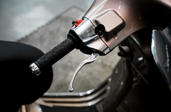 [🆕🇻🇳] HT Scooter – �Vespa Modified � Repair & Services � Performance � 🚗 Top1Go 🏍️  Em Trai mới lấy xe ghé shop ủng hộ 1 ít đồ chơi hiệu năng nhà HT FACTORY
Tay phanh cnc tăng chỉnh HT FACTORY
Combo btay ariete + gù cnc 2 mảnh HT FACTOR , shares-0✔️ , likes-9❤️️ , date-2024-10-18 19:00:12🇻🇳🇻🇳🇻🇳📰🆕