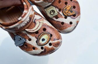 [🆕🇻🇳]  Aiko Kids – Thời Trang Cho Bé – Cửa hàng chuyên dép sục, giày lười và phụ kiện, charm gắn dép 🧑‍🧒❤️️👶⭐️  Cổ điển Khủng long Nâu về ak
Size : C9 – J4
#sale259k
, shares-0✔️ , likes-2❤️️ , date-2024-10-16 22:24:33🇻🇳🇻🇳🇻🇳📰🆕