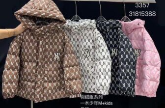 [🆕🇻🇳]  Hoàng Anh Kids 🧑‍🧒❤️️👶⭐️ Phao lông vũ N.Y hót hòn họt. Up cho các bác ngắm thôi chứ trời đang nóng chảy mỡ chắc các bác chưa có nhu cầu đâu nhỉ
, shares-0✔️ , likes-0❤️️ , date-2024-10-17 13:33:40🇻🇳🇻🇳🇻🇳📰🆕