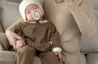 [🆕🇻🇳] May’s House – Cửa hàng quần áo sơ sinh & trẻ em 🧑‍🧒❤️️👶⭐️  Body gấu nâu gấu kẻ cho bé #119k/set
Size 4-10kg
, shares-0✔️ , likes-9❤️️ , date-2024-10-18 00:48:29🇻🇳🇻🇳🇻🇳📰🆕