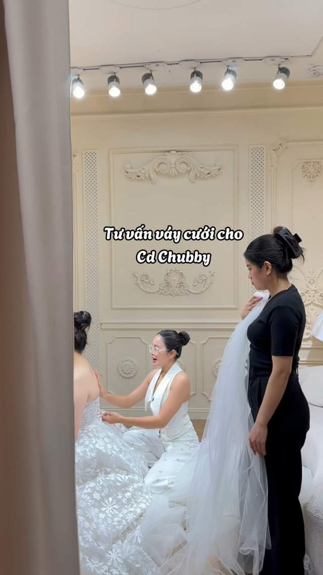 NΓ©t ΔαΊΉp lao Δα»ng #ZoeBridal #TrieuCuongStudio #ChupAnhCuoi #vaycuoi #codau