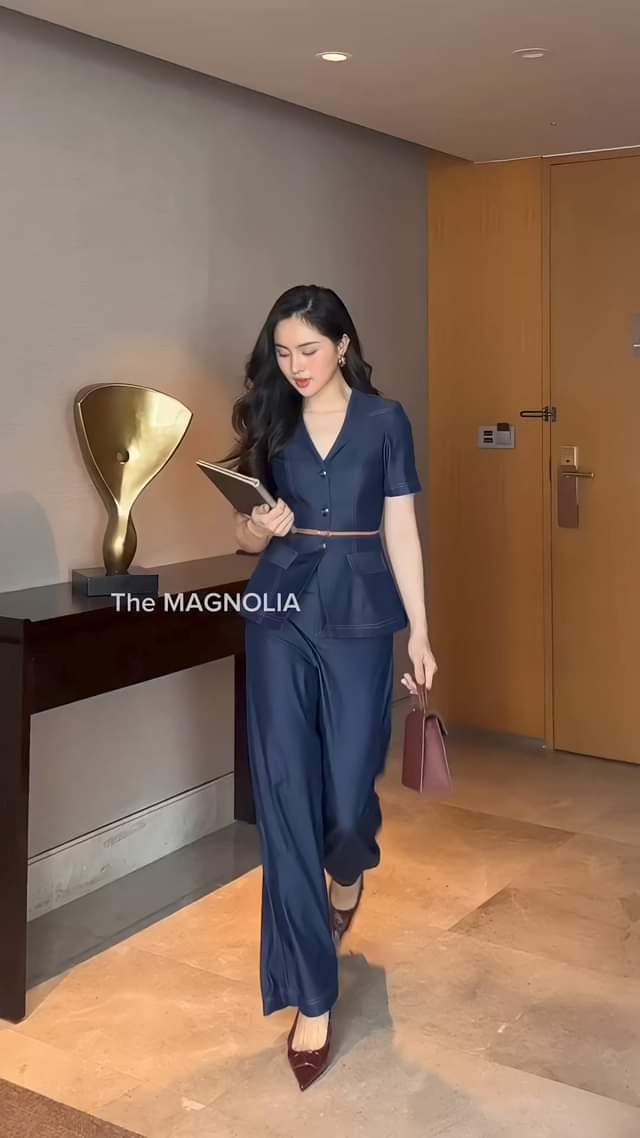 [🆕🇻🇳] The MAGNOLIA 👕 Top1Fashion 👗  𝑴𝒊𝒏𝒌𝒚 𝑽𝒆𝒔𝒕 – Sang trọng , thanh lịch theo từng bước đi   #NewArrival #magnolia #newcollection #xuhuongfacebook #MixAndMatch #TựTinMỗiNgày #congso #TheMAGNO , shares-0✔️ , likes-22❤️️ , date-2024-10-19 02:00:49🇻🇳🇻🇳🇻🇳📰🆕