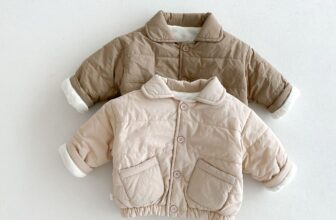 [🆕🇻🇳] Nuggap – Cửa Hàng Thời Trang Cho Bé 🧑‍🧒❤️️👶⭐️  Siêu phẩm áo phao Bomber cực Cool cực Chất cho bé yêu !  Rét lắm rồi ! Sẵm ngay áo phao cho bé cực ấm cực chất thôi.  Chất liệu gió mềm mại, nhẹ nhàng trầ , shares-0✔️ , likes-12❤️️ , date-2024-10-18 15:30:20🇻🇳🇻🇳🇻🇳📰🆕