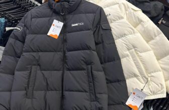 [🆕🇻🇳] The Gate – VNXK 👕 Top1Fashion 👗  Lẻ đúng 2 chiếc khoác phao size 40 siêu hiếm từ nhà D.U.V  Chất liệu hãng này thì đẹp khỏi bàn, vừa nhẹ vừa ấm lại còn thời trang nữa ạ
, shares-0✔️ , likes-18❤️️ , date-2024-10-19 00:00:22🇻🇳🇻🇳🇻🇳📰🆕