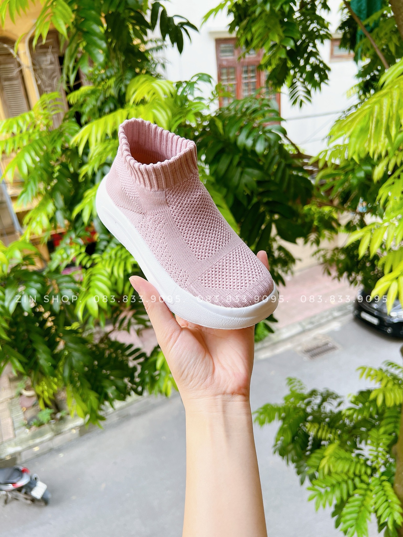 [🆕🇻🇳] Zin Shop – Giày Dép Trẻ Em – Xuất Khẩu chuyên bán sỉ và bán lẻ giày dép, phụ kiện trẻ em với nhiều mẫu mã đa dạng 🧑‍🧒❤️️👶⭐️ 10h30 Em Live Xả Kho 30 phút 1 Số Mã Nhé Mọi người
, shares-0✔️ , likes-2❤️️ , date-2024-10-17 14:52:35🇻🇳🇻🇳🇻🇳📰🆕