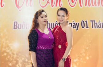 [🆕🇻🇳] Yogi Xuân 🧘 Top1Yoga 🧘 CHÚC MỪNG NGÀY PHỤ NỮ VIỆT NAM – NGÀY TÔN VINH NHỮNG NGƯỜI PHỤ NỮ TUYỆT VỜI!Nhân ngày 20/10, xin gửi lời chúc chân thành nhất đến một nửa thế giới.Ch , shares-3✔️ , likes-251❤️️ , date-2024-10-19 11:00:18🇻🇳🇻🇳🇻🇳📰🆕