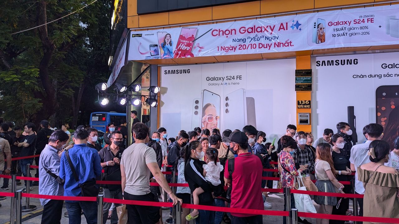 Hương Anh Fitness & Yoga  🧘Top1Yoga🧘  Dành tặng những đóa hoa xinh đẹp của Học viện Yoga Hương Anh – Chúc mừng ngày 20/10! Cảm ơn các giáo viên, học viên, hội viên nữ… , shares-0✔️ , likes-0❤️️ , date-2024-10-19 23:27:41🇻🇳🇻🇳🇻🇳📰🆕