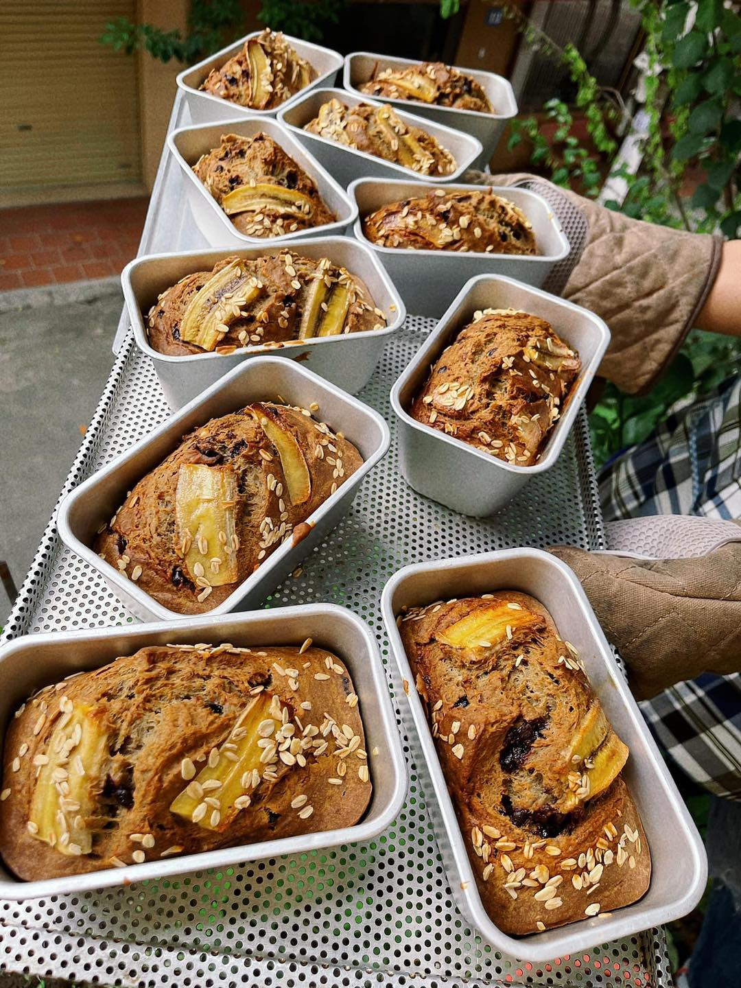 [☕️🇻🇳] Coffee TALK 🥤 Top1Coffee ☕️ CÁC DÒNG BÁNH NGỌT CHIỀU NAY
KÈM giá yêu thương
– bánh chuối 65k còn 55
– mỳ cuộn sốt ruốc 65k còn 60
– b , shares-0✔️ , likes-3❤️️ , date-2024-10-18 19:58:42🇻🇳🇻🇳🇻🇳📰🆕