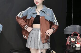 [🆕🇻🇳] Tin’s House • Chuyên quần áo hàng Quãng châu loại 1 👕 Top1Fashion 👗  Áo khoác bomber jean mix kaki e sẵn cả đen & nâu nha #3xx
• Freeship 20.10 hôm nay ạ
, shares-0✔️ , likes-3❤️️ , date-2024-10-19 01:46:02🇻🇳🇻🇳🇻🇳📰🆕