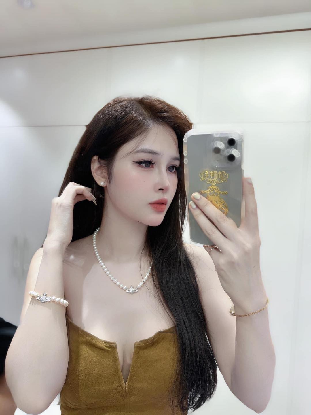 [🆕🇻🇳] 2Fleurs – You can have anything you want if you dress for it 👕 Top1Fashion 👗  𝐍𝐄𝐖 𝐈𝐍 | 𝐌𝐞𝐠𝐚𝐧 𝐛𝐥𝐚𝐳𝐞𝐫 𝐱 𝐊𝐚𝐭𝐢𝐞 𝐬𝐤𝐢𝐫𝐭Một bản phối tinh giản với vẻ sang trọng cuốn hút khó tả mang tên 𝐌𝐞𝐠𝐚𝐧 𝐛𝐥𝐚𝐳𝐞𝐫 𝐱 𝐊𝐚𝐭𝐢𝐞 𝐬𝐤𝐢𝐫𝐭. Là sự kết hợp của hai tô , shares-1✔️ , likes-4❤️️ , date-2024-10-19 19:06:02🇻🇳🇻🇳🇻🇳📰🆕