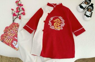 [🆕🇻🇳] Mylano – Thời trang xuất khẩu cho bé 😎❤️️⭐️  𝐒𝐄𝐓 𝐀́𝐎 𝐃𝐀̀𝐈 𝐍𝐇𝐔𝐍𝐆 𝐓𝐀̆𝐌 𝐓𝐇𝐄̂𝐔 𝐑𝐎̂̀𝐍𝐆
Size: 80-130 (8-22kg)
Color: đỏ
Chất liệu: nhung tăm mềm mịn, sịn sò, lên form siêu đỉnh
Thiết kế: cách điệu xẻ t , shares-0✔️ , likes-3❤️️ , date-2022-11-26 00:04:33🇻🇳🇻🇳🇻🇳📰🆕