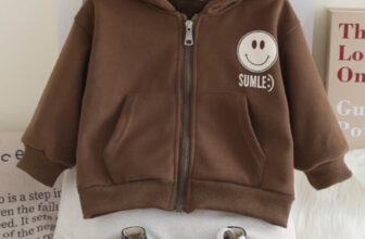 [🆕🇻🇳]  Bet Boy Kids  – Thời trang trẻ em – Chuyên Bán BUÔN : SỈ – LẺ – CTV 🧑‍🧒❤️️👶⭐️  SẮM NGAY ÁO KHOÁC SMILE CHO BÉ YÊU CHỈ VỚI #79K MẶC THU ĐÔNG ĐẸP XUẤT SẮC
Nhận Ngay ComBo FREESHIP khi mua từ 2 sp bất kì
Size từ 6-40kg
, shares-0✔️ , likes-13❤️️ , date-2024-10-25 23:57:39🇻🇳🇻🇳🇻🇳📰🆕