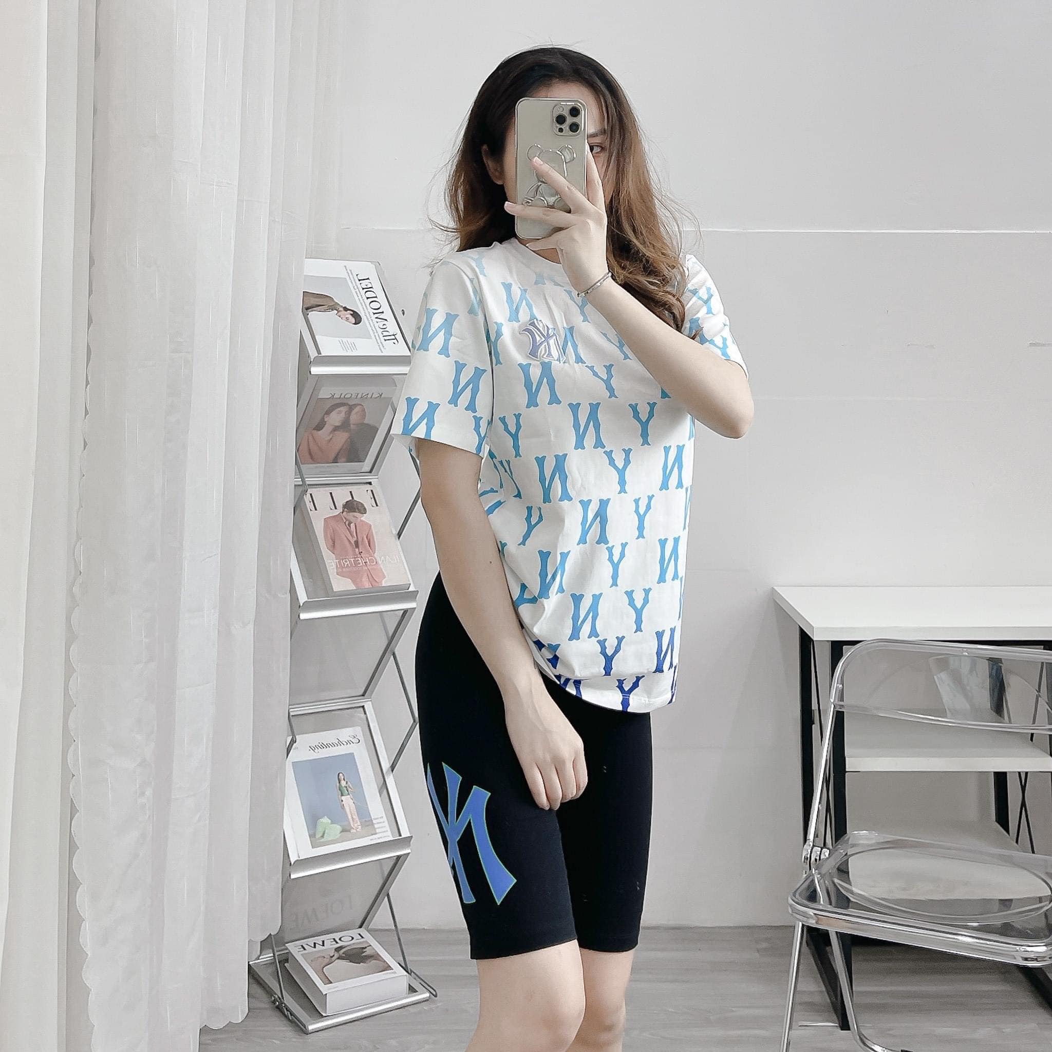 [🆕🇻🇳] Thời Trang MLB – Chuyên cung cấp các sản phẩm thời trang MLB cao cấp 🧑‍🧒❤️️👶⭐️ Đẹp Xịn chuẩn bao nhận ưng hơn cả chữ ưng luôn ấy
Với chất liệu thun cotton cao cấp, xịn xò sắc nét
lên form cực mát mẻ thoải mái, Dáng suông thích hợp , shares-0✔️ , likes-9❤️️ , date-2024-04-08 18:27:30🇻🇳🇻🇳🇻🇳📰🆕