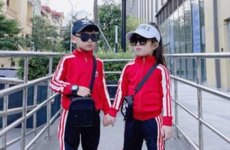 [🆕🇻🇳]  Bé Sành Điệu 🧑‍🧒❤️️👶⭐️ Chỉ 159k/ set Áo khoác + quần thể thao
Sz 10-38kg
Kiểm tra trước khi thanh toán
Chỉ #159k/ set Áo khoác + quần thể thao kẻ sọc
Size: 10-38kg
Kiểm hàn , shares-0✔️ , likes-2❤️️ , date-2022-09-06 16:35:15🇻🇳🇻🇳🇻🇳📰🆕