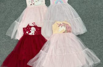 [🆕🇻🇳] BomBokids – Quần áo bé gái xuất khẩu 🧑‍🧒❤️️👶⭐️ Đầm voan 3 lớp thêu đính kim sa 3D rất đẹp, hàng Cambodia dư xịn ạ.
Thân đầm: lớp ngoài là lớp voan lưới mềm mại được đính kim sa hoạ tiết + thêu đắp nổi  , shares-0✔️ , likes-5❤️️ , date-2024-10-28 21:34:27🇻🇳🇻🇳🇻🇳📰🆕