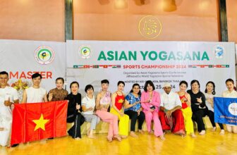 [🆕🇻🇳] ULA Namaste YOGA -Thanh Hóa 🧘 Top1Yoga 🤸🏻‍♀️  Team ULa Việt Nam  Sẵn sàng cho Giải vô địch Yoga Quốc Tế  sau khi kết thúc giải Asana Châu Á Chúc các  bình tĩnh, tự tin chiến thắng
#GiaiAsianYogasan , shares-0✔️ , likes-0❤️️ , date-2024-10-25 17:27:04🇻🇳🇻🇳🇻🇳📰🆕