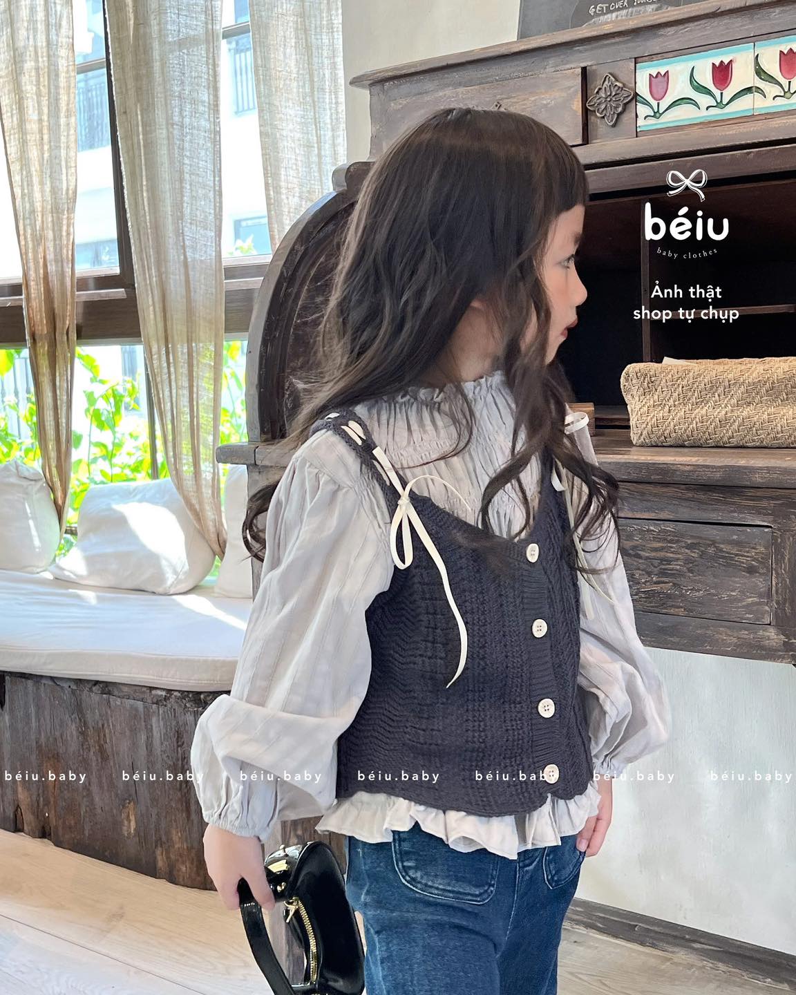 [🆕🇻🇳]  Beboong – Bán Buôn Quần áo Trẻ em 🧑‍🧒❤️️👶⭐️ NB561 – HÀNG GOM TRẢ SAU 15 NGÀY
~ NABI KIDS FASHION ~
Không thể rời mắt khỏi sự đẹp trai này ak
Set nỉ bé trai CAPPYBARA /-heart VIỆT NAM siêu cute các bé , shares-0✔️ , likes-1❤️️ , date-2024-10-24 16:56:53🇻🇳🇻🇳🇻🇳📰🆕