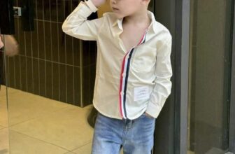 [🆕🇻🇳] Bum Kids – Cửa hàng quần áo cho bé 🧑‍🧒❤️️👶⭐️ • Các mã sơ mi trắng dài tay về thêm cho bé !!!
size 100-160 ( 12kg – 40kg )
BUM KIDS – CỬA HÀNG QUẦN ÁO CHO BÉ
, shares-0✔️ , likes-3❤️️ , date-2024-11-02 01:42:23🇻🇳🇻🇳🇻🇳📰🆕