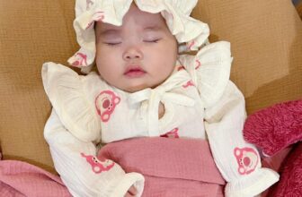 [🆕🇻🇳] ĐẬU ĐỎ – Đồ Sơ Sinh MẸ & BÉ 🧑‍🧒❤️️👶⭐️ Đội mũ muslin sợi tre nhà Đậu Đỏ bất cứ bạn bé nào cũng trở nên dễ thương
Mẹ sắm vài ba cái mix match cho con ra ngoài tránh gió,bảo vệ thóp đầu non nớt.  , shares-0✔️ , likes-0❤️️ , date-2024-11-01 16:03:16🇻🇳🇻🇳🇻🇳📰🆕