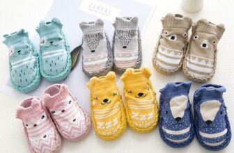 [🆕🇻🇳] Baby Home – Chuyên đồ sơ sinh xuất khẩu – Chuyên sỉ, lẻ quần áo, giầy dép, phụ kiện cho bé yêu 🧑‍🧒❤️️👶⭐️ Hàng mới về – tất giả giày chống trơn trượt cho bé
Size cho bé từ 3-18thg
Giá bán: 50k/ đôi
, shares-0✔️ , likes-6❤️️ , date-2018-08-07 06:12:45🇻🇳🇻🇳🇻🇳📰🆕