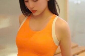 [🆕🇻🇳] Bảo Ngọc Yogi – 💜Chia sẻ kiến thức Yoga💜 🧘 Top1Yoga 🤸🏻‍♀️ Chưa thấy em áo nào mặc sướng như áo này luôn, chất su lạnh mướt mịn, hôm nay m1 kho sale giá tốt áp dụng duy nhất hôm nay
size S M L XL
4 màu: Cam, đen , shares-0✔️ , likes-3❤️️ , date-2024-11-03 22:18:05🇻🇳🇻🇳🇻🇳📰🆕