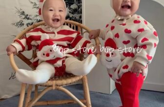 [🆕🇻🇳]Búp Store – Chuyên phụ kiện cho bé 🧑‍🧒❤️️👶⭐️  body noel cho bé cưng xĩu Mom ơi , tầm này sắm dần cho con là vừa rùi nè  #139k #139k gồm 3 chi tiết Body – nón – quần tất quá ư trời rẻ luôn ạ  Màu sắc:  , shares-0✔️ , likes-10❤️️ , date-2024-11-02 20:57:43🇻🇳🇻🇳🇻🇳📰🆕