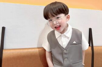 [🆕🇻🇳] Nhà Em Bé – Của hàng quần áo trẻ em 🧑‍🧒❤️️👶⭐️ Khách nhà em mấy hôm nay sắm đồ cho bé vào năm học mới lia lịa, các chị ơi đừng ngại inbox cho shop nhé, shop còn nhiều mã rất xinh mặc đi học, đi chơi, đi , shares-0✔️ , likes-0❤️️ , date-2024-08-29 02:00:50🇻🇳🇻🇳🇻🇳📰🆕