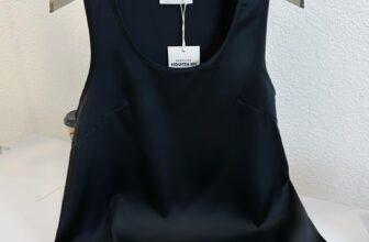 [🆕🇻🇳] Nguyen My – Cửa hàng quần áo 👕 Top1Fashion 👗  Basic tôn dáng dễ mix match khách e My toàn quay lại chốt thêm màu
Giá : #219k
Kênh shopee :
_________________________________
𝐅𝐫𝐞𝐞𝐬𝐡𝐢𝐩 𝐤𝐡𝐢 𝐦𝐮𝐚 𝐭𝐫𝐞̂ , shares-0✔️ , likes-3❤️️ , date-2024-10-31 16:55:42🇻🇳🇻🇳🇻🇳📰🆕