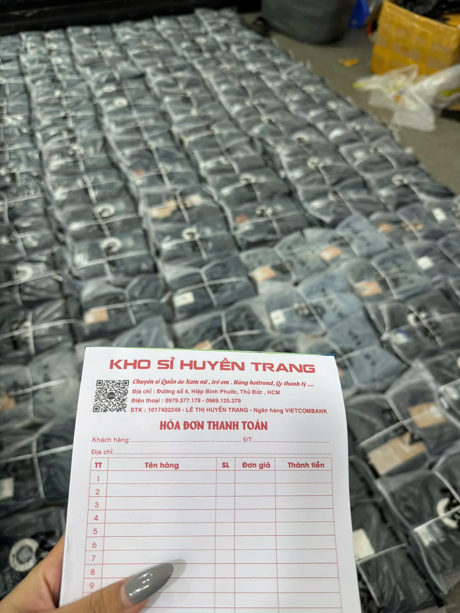 [🆕🇻🇳] MamimO Shop – Bán buôn – bán lẻ thời trang xuất khẩu trẻ em 😎❤️️⭐️ Đừng bỏ lỡ – Full set đẹp long lanh #dưxịn đét đèn đẹt mà zá chỉ #1xx có tin đc k ạ chất hàg dư cực đẹp và bền, set này cm múc qá hờii, tính ra áo len và v , shares-0✔️ , likes-0❤️️ , date-2024-11-17 20:48:10🇻🇳🇻🇳🇻🇳📰🆕