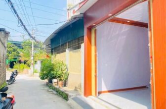 [🆕🇻🇳]  Đậu – Kids & Mom – thời trang thiết kế mẹ và bé 🧑‍🧒❤️️👶⭐️ Áo dài 𝑪𝒂́𝒕 𝑻𝒖̛𝒐̛̀𝒏𝒈 đã về thêm phiên bản áo mẹ rồi ạ
Ib nhà Đậu đi để đặt hàng luôn nào các mẹ ơi  * Chất liệu: Lụa gấm
* Size: 40-65kg  FROM ĐẬU WITH , shares-0✔️ , likes-0❤️️ , date-2024-11-19 22:33:42🇻🇳🇻🇳🇻🇳📰🆕