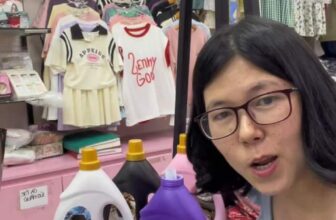 [🆕🇻🇳]  Thời trang trẻ em cao cấp- shop Yu Yu 🧑‍🧒❤️️👶⭐️ Tự tin chiết những chai nước giặt cho mọi người trải nghiệm dùng thử!! Thật sự sản phẩm mà chất lượng ko tốt thì  ko ai dám chiết ra cho khách dùng đâu nhá , shares-0✔️ , likes-0❤️️ , date-2024-10-31 19:26:57🇻🇳🇻🇳🇻🇳📰🆕